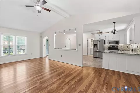 Living - 2954 Maplevale Rd, Chester, VA 23831 photo 2 of 4