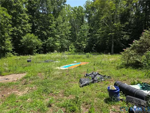 Exterior - 3161 Dorrell Rd, Aylett, VA 23009 photo 7 of 17