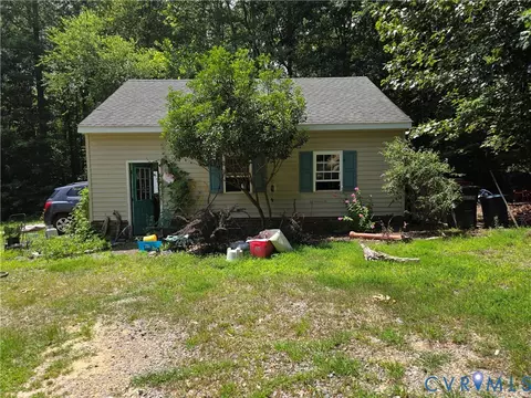 Exterior - 3161 Dorrell Rd, Aylett, VA 23009 photo 9 of 17