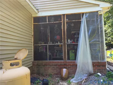 Exterior - 3161 Dorrell Rd, Aylett, VA 23009 photo 15 of 17