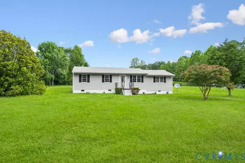 600 Spain Dr, Petersburg, VA 23805