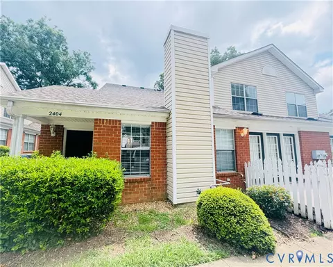 2404 Westgate Cir, Williamsburg, VA 23185