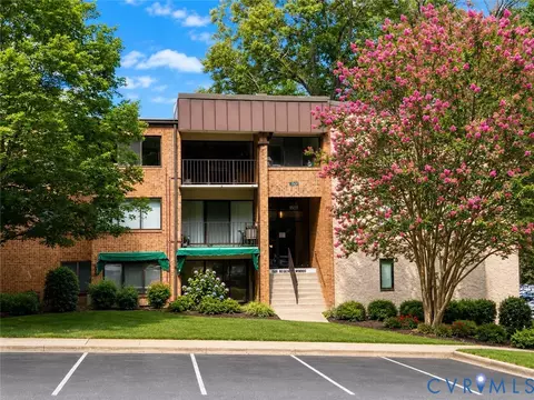 1501 Regency Woods Rd #304, Henrico, VA 23238