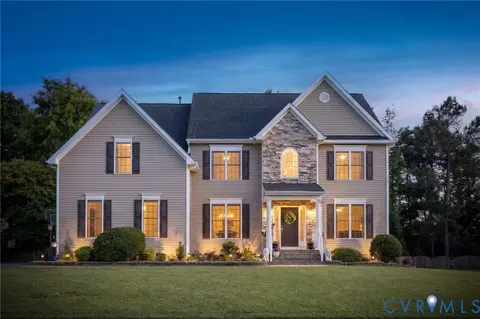 11306 Longtown Dr, Midlothian, VA 23112