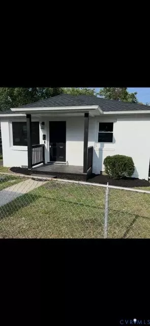 921 Diamond St, Petersburg, VA 23803