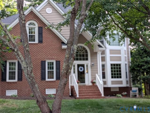 10081 Amelia Manor Ct, Mechanicsville, VA 23116