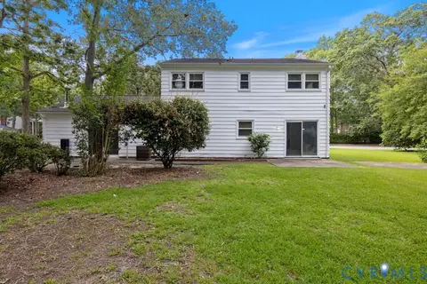 Exterior - 207 Missionary Rdg, Hampton, VA 23669 photo 4 of 4