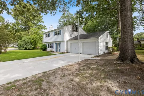 Exterior - 207 Missionary Rdg, Hampton, VA 23669 photo 2 of 4