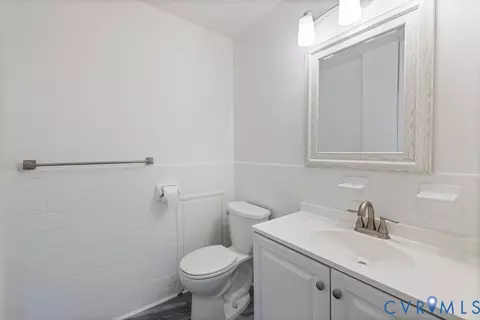 Bath - 207 Missionary Rdg, Hampton, VA 23669 photo 1 of 1