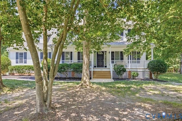 13801 Rockharvest Ct, Chester, VA 23836
