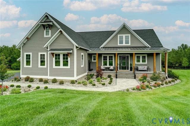 1732 Fishers Pond Dr, Maidens, VA 23102