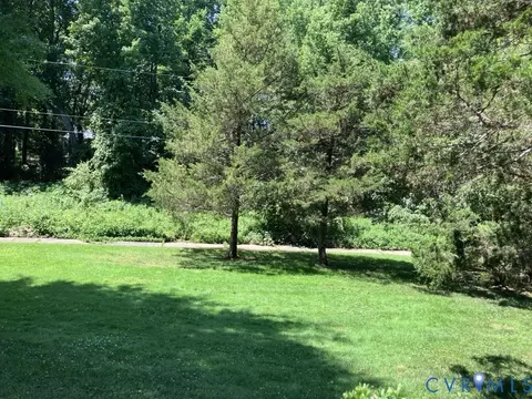 Exterior - 11923 W Briar Patch Dr, Midlothian, VA 23113 photo 4 of 6