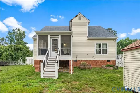 Exterior - 3003 Chartwood Dr, Sandston, VA 23150 photo 5 of 9