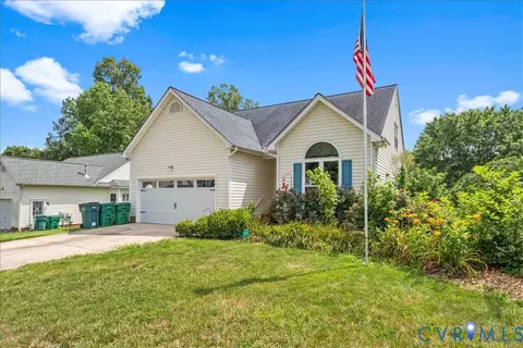 Exterior - 3003 Chartwood Dr, Sandston, VA 23150 photo 2 of 9