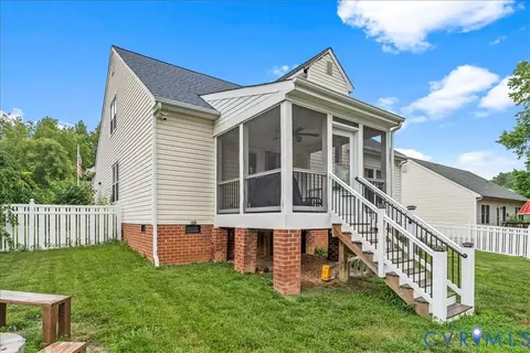 Exterior - 3003 Chartwood Dr, Sandston, VA 23150 photo 6 of 9