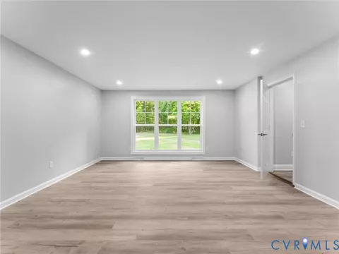 Living - 14705 Gatewood Rd, Dewitt, VA 23840 photo 11 of 11