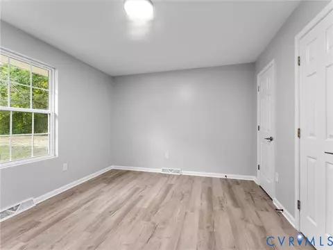 Bedroom - 14705 Gatewood Rd, Dewitt, VA 23840 photo 3 of 5
