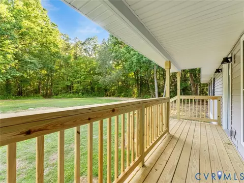 Exterior - 14705 Gatewood Rd, Dewitt, VA 23840 photo 4 of 10