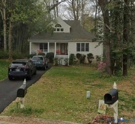 14302 Woods Walk Ln, Midlothian, VA 23112
