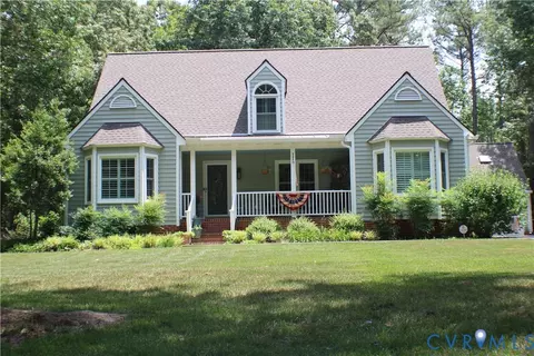 15442 Pine Green Ln, Montpelier, VA 23192