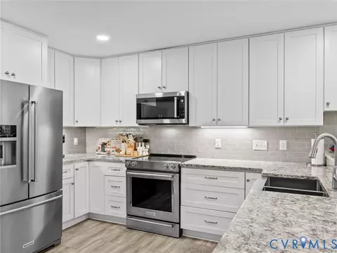 6310 Walnut Bend Ter, Midlothian, VA 23112 photo 13