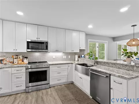 6310 Walnut Bend Ter, Midlothian, VA 23112 photo 10