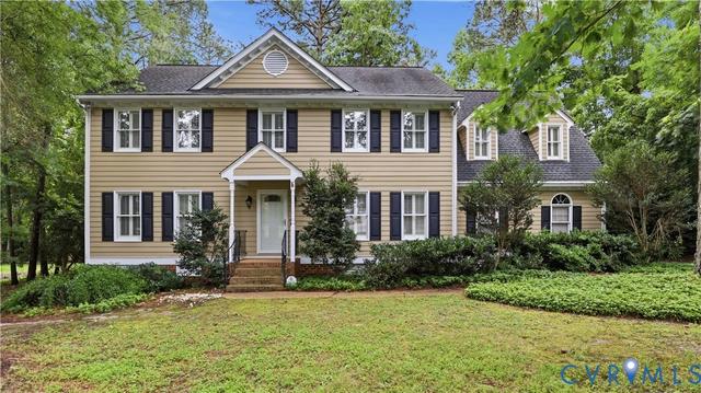 1809 Walthall Creek Dr, South Chesterfield, VA 23834
