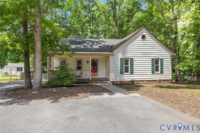 1312 Manders Knoll Ct, Midlothian, VA 23114