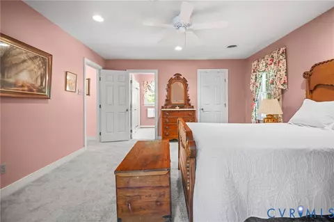 Bedroom - 413 Pleasanthill Dr, North Chesterfield, VA 23236 photo 2 of 6