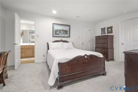 Bedroom - 413 Pleasanthill Dr, North Chesterfield, VA 23236 photo 5 of 6