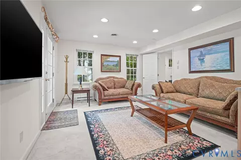 Living - 413 Pleasanthill Dr, North Chesterfield, VA 23236 photo 2 of 2