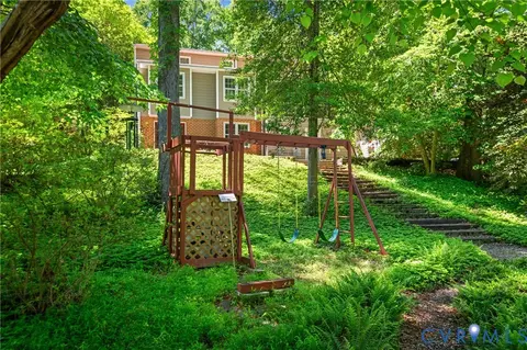 Exterior - 413 Pleasanthill Dr, North Chesterfield, VA 23236 photo 8 of 11