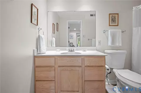 Bath - 413 Pleasanthill Dr, North Chesterfield, VA 23236 photo 2 of 3
