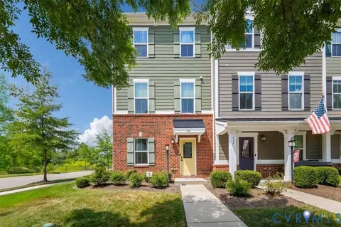 436 Crofton Village Ter, Midlothian, VA 23114