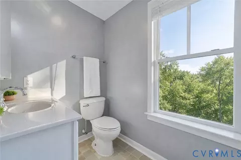 Bath - 111 E 13th St, Richmond, VA 23224 photo 3 of 4