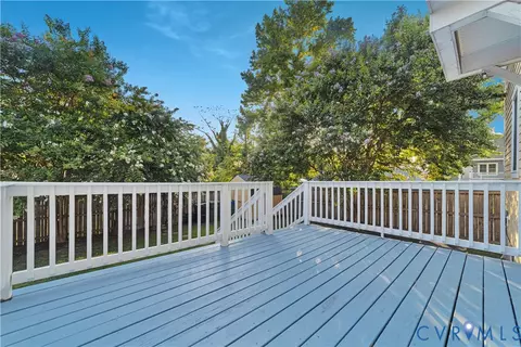 Exterior - 111 E 13th St, Richmond, VA 23224 photo 10 of 11