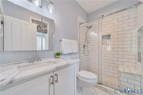 Bath - 111 E 13th St, Richmond, VA 23224 photo 1 of 4