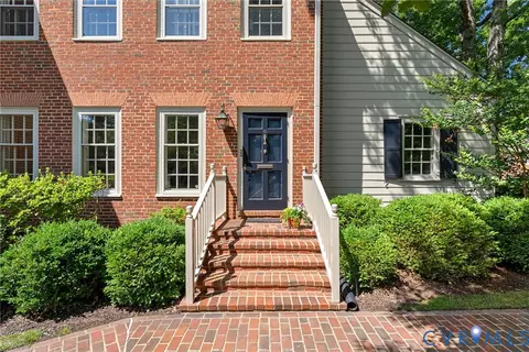 300 N Ridge Rd #15, Henrico, VA 23229