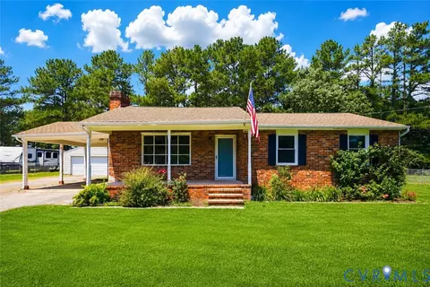25136 Floyd Ave, Petersburg, VA 23803