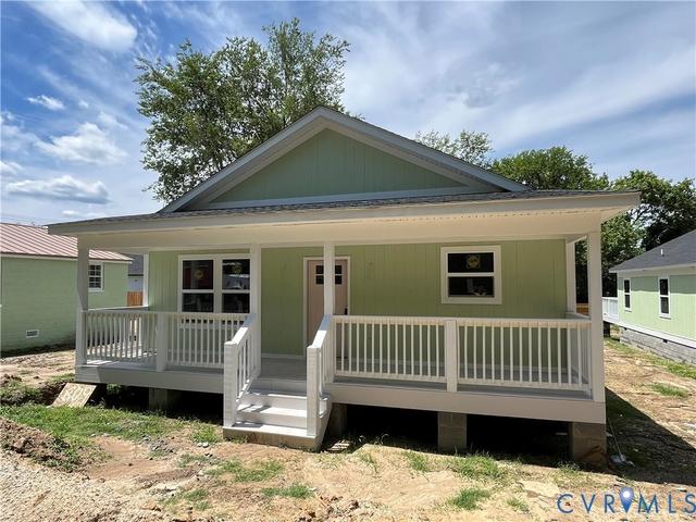 613 Cameron St, Petersburg, VA 23803