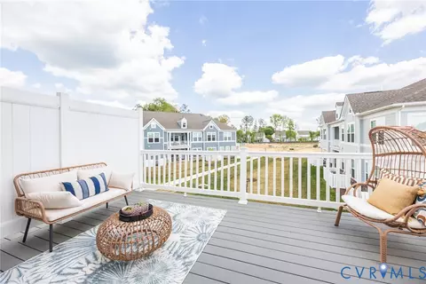 5334 Pointes End Way #201, Glen Allen, VA 23059
