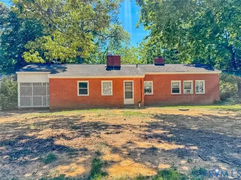 7557 Bellehaven Dr, Gloucester Point, VA 23062 photo 2