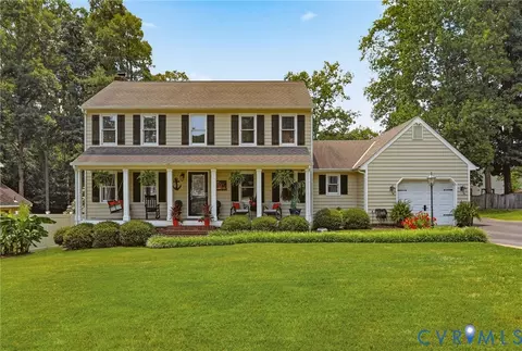 624 Coralberry Dr, North Chesterfield, VA 23236