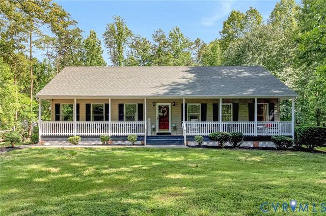 699 Rock Spring Rd, Bumpass, VA 23024
