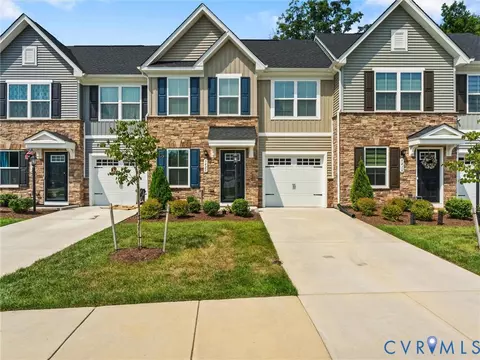5420 Addison Gate Dr, Richmond, VA 23234