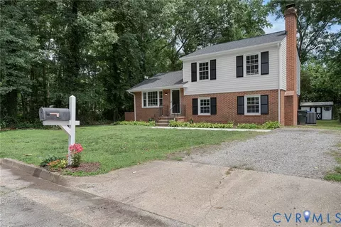 2001 Saline Dr, Richmond, VA 23224 photo 2