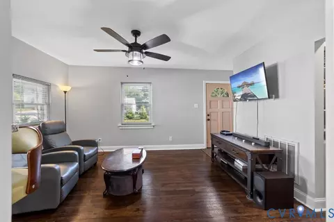 2459 Osborne Rd, Chester, VA 23831