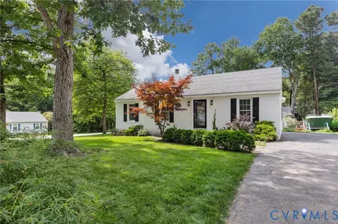 11404 Walnut Hollow Ct, Midlothian, VA 23112 photo 3