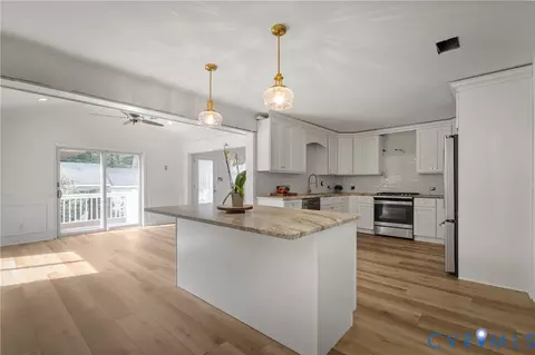 11404 Walnut Hollow Ct, Midlothian, VA 23112 photo 15