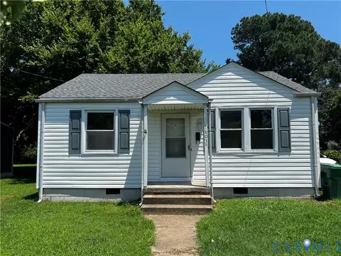 1803 Wakefield Ave, Colonial Heights, VA 23834